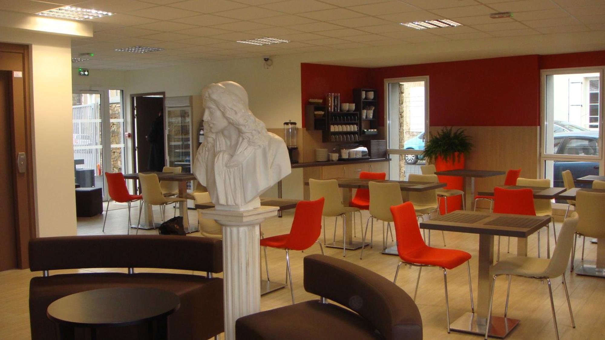 The Originals Access, Hotel Cholet Gare מראה חיצוני תמונה